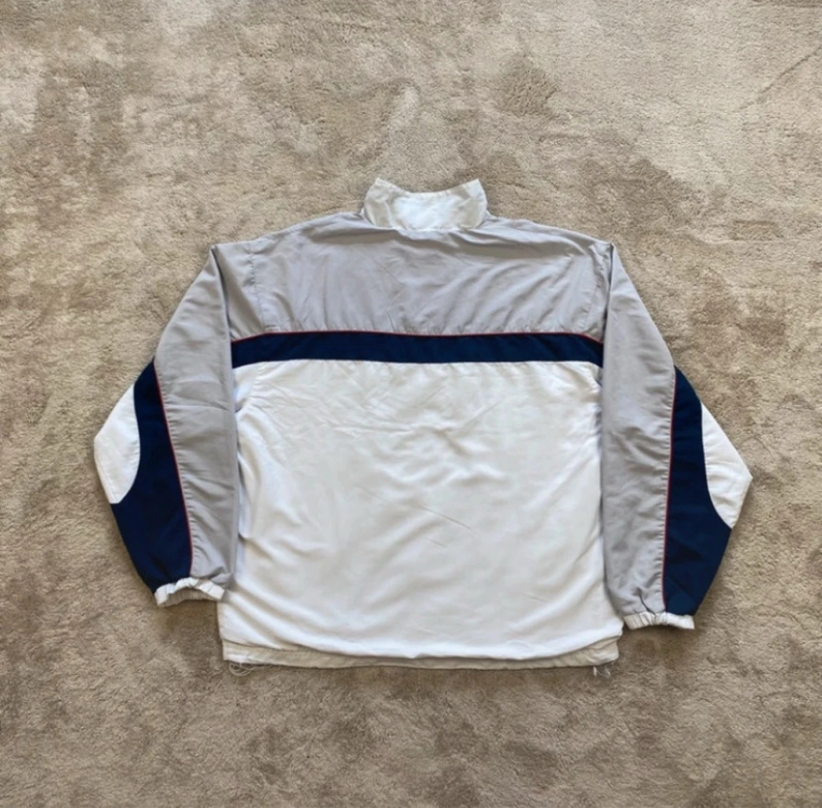 Reebok Jaqueta Esportiva Vintage Branca e Azul Marinho Tamanho XL – photo 2